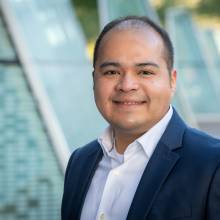 Headshot for Visit Phoenix's George Herrera.