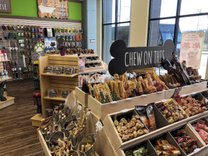 Bentley's Pet Stuff