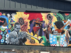 Bronzeville / Harambee Mural Bus Tour