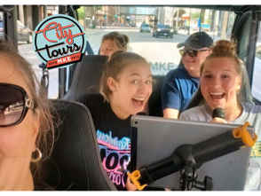Cruisin Karaoke Tour in MKE!