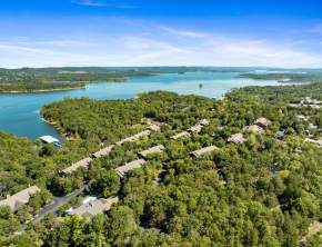 A Complete Guide to Indian Point in Branson, Missouri