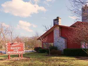 Harner's Bakery, Restaurant & Catering