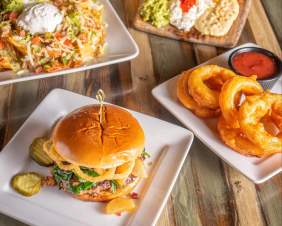 Bru Burger table