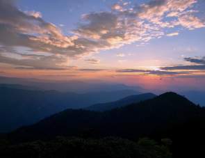 Best Places to See a Sunset in Gatlinburg and the Smoky Mountains