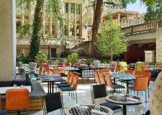 Best River Walk Patios for Outdoor Dining This Spring
