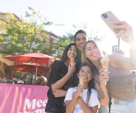 Family with Icecream at Meet me on Bernard 3