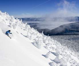 Skiing at Big White Ski Resort