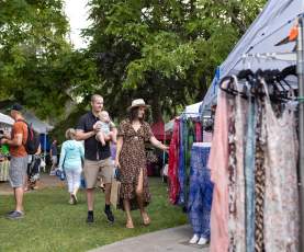 Lake Country Farmers' and Crafters' Market