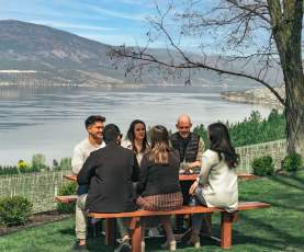 Picnic Experience at Arrowleaf Cellars 4