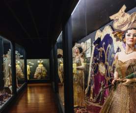 Mardi Gras Museum - Arnaud's Restaurant - French Quarter