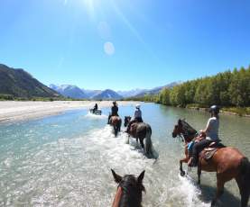 Horse riding in Glenorchy, Lighthorse Adventures