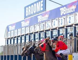 Broome Horse Racing - Race 2
