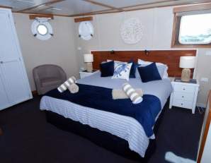 Eco Abrolhos Cruises