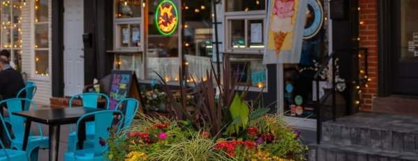 10th Anniversary Celebration at Sweet Ride!