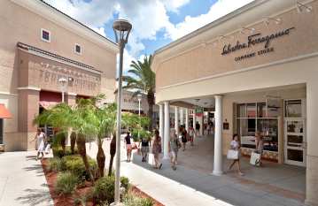 Michael Kors Mens at Orlando Vineland Premium Outlets® - A