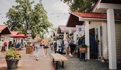 Batavia Boardwalk Shops