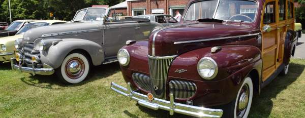 Antique cars at Swigart Automobile Museum