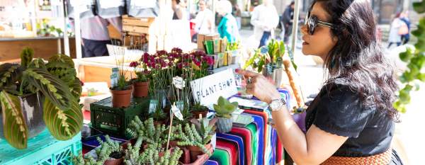 Flower, Arts and Craft Market