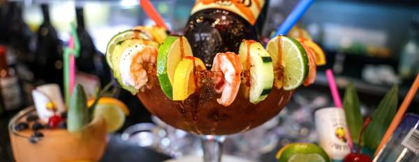 1942's fun and colorful drinks and appetizers