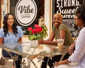 Girls outside of Vibe Coffee