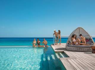 Breathless Resort - Group at Infinity Pool