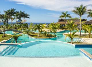 The Cliff Hotel Pool