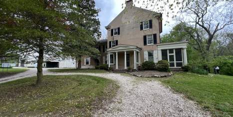Cooch House