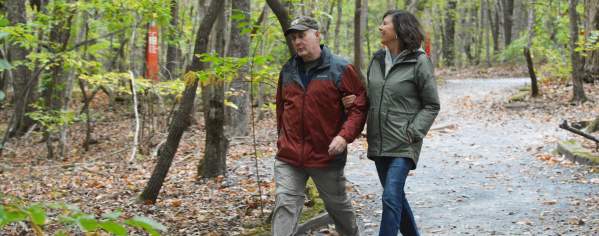 Couple hiking at the North Carolina Zoo in Asheboro, NC