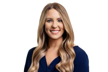 Erin Cramer 2024 Headshot