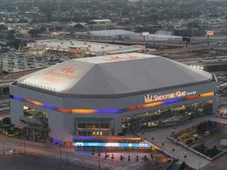 Things to Do Near the Smoothie King Center & Caesar's Superdome