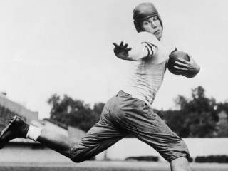 Gallery Talk: "Bear Down: Football in the Windy City"
