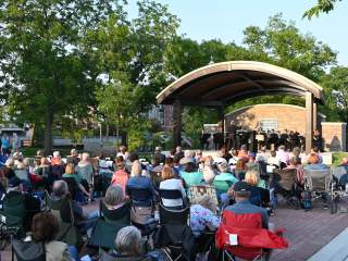 4th Fridays Concert: Illinois Brass Band