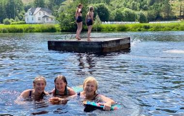 Badeperle, Feda, Kvinesdal