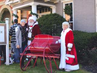 The Best Unique Holiday Gifts in Fort Wayne, Indiana