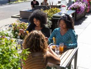 Outdoor Dining in Fort Wayne