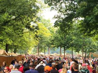 History Abounds at Johnny Appleseed Festival
