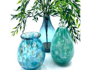 Make Your Own Glass Vase - April