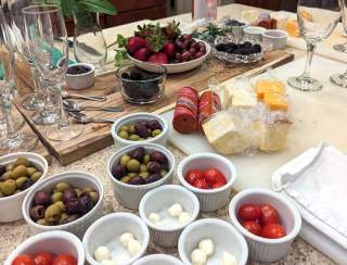 Holiday Charcuterie Skills Workshopwith Genie Correia, Blithewold Private Events Manager