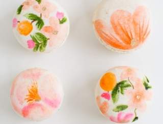 MACARON MAGIC: Springtime Flower Edition