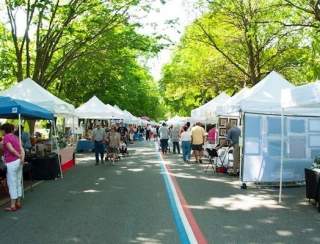 Gaspee Days Arts & Crafts Festival