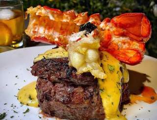 Fleming's Prime Steakhouse & Wine Bar