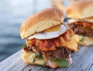 Harry's Bar & Burger