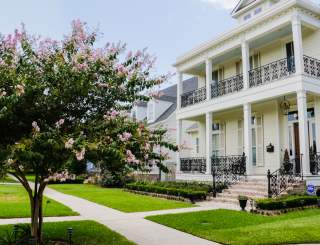 Lakeview Homes