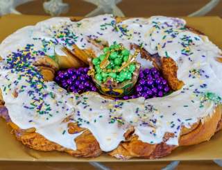 Manny Randazzo's King Cake