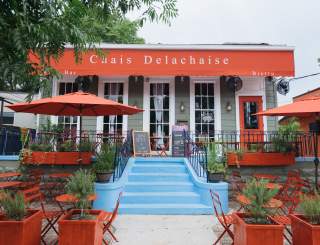 Chais Delachaise - Maple Street