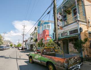 Oak Street - New Orleans' Riverbend Neighborhood