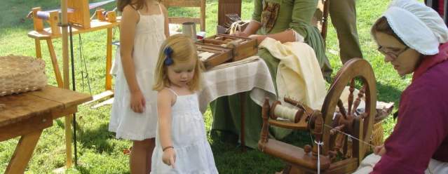 girls at Conrad Weiser Living History Day