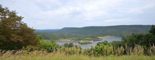 View of the Raystown Lake Dam from Ridenour Overlook