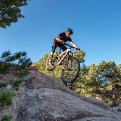 Monarch Crest Trail to Agate Creek