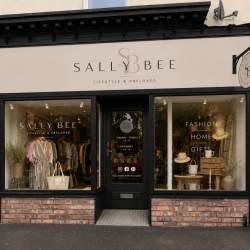Sally Bee Lifestyle